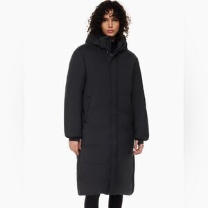 SUPER ONE PUFF - Size Small - Black